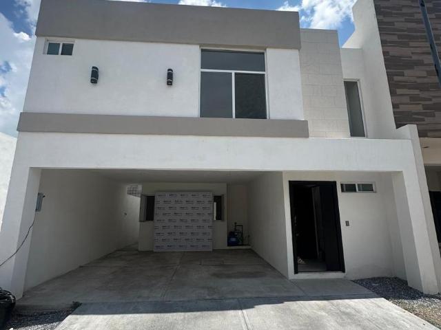 CASA EN VENTA, FRACC PRADERAS