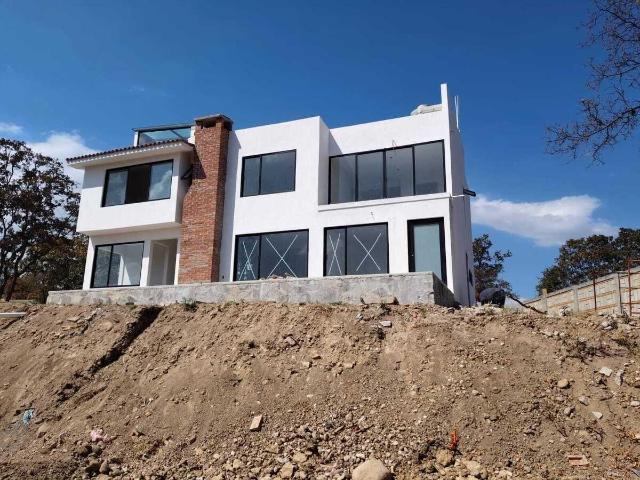 CASA EN VENTA, FRACC. RESIDENCIAL CAMPESTRE, VILLA DEL CARBON