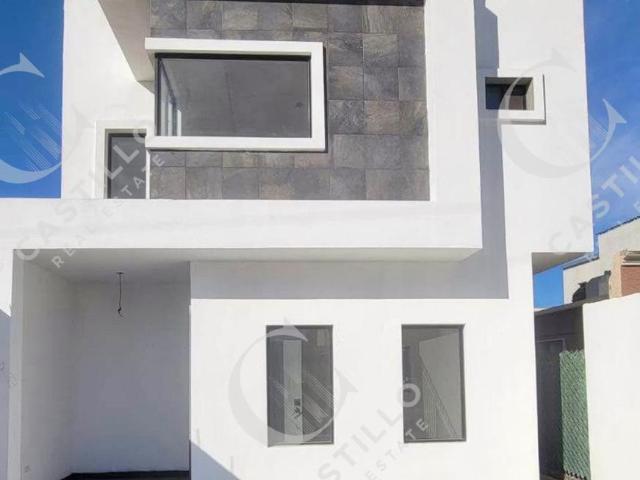 Casa en VENTA Fracc. Residencial Coronado, Mexicali BC