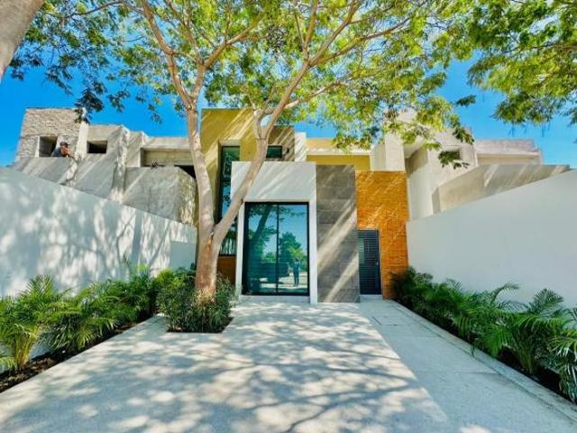 Casa en venta Fracc Residencial El pedregal zona norte Colima Col