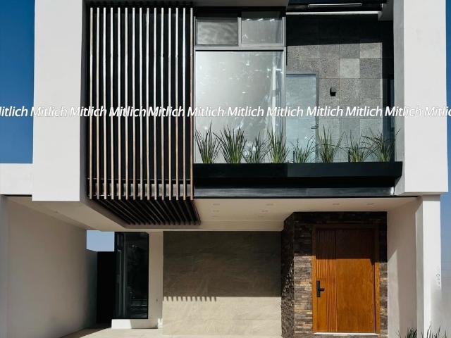 CASA EN VENTA FRACC. TERONA RESIDENCIAL $4,540,000