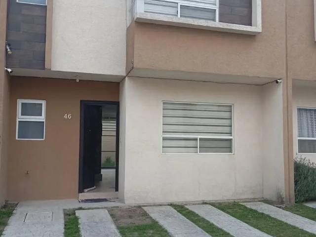 CASA EN VENTA FRACC. VILLAS SAN FERNANDO CALIMAYA EDO. DE MÉXICO