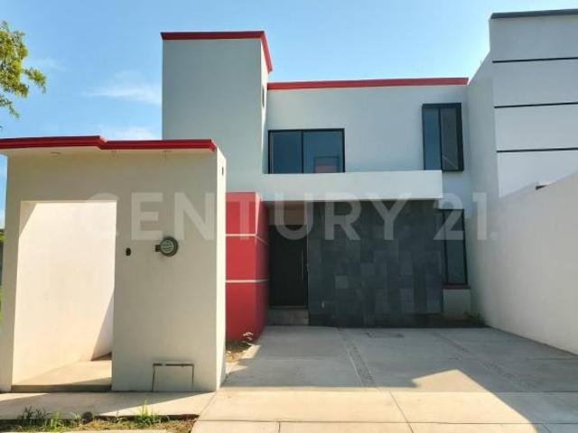 Casa en venta Fracc. Vista Volcanes, Villa de Alvarez, Col