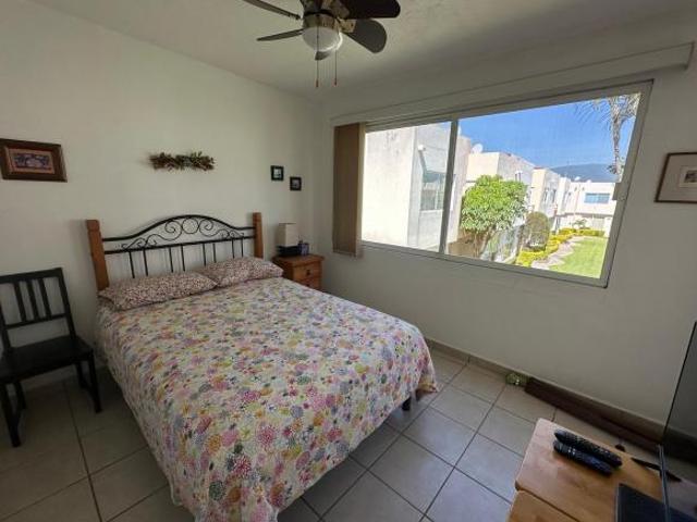 CASA EN VENTA | FRACCIONAMIENTO VILLAS OACALCO, YAUTEPEC, MORELOS