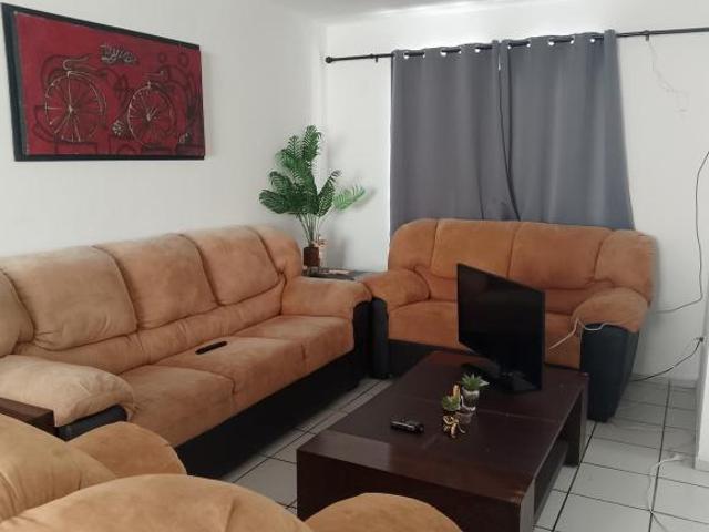Casa en Venta Fraccionamiento Atenas pasando Leoni 4
