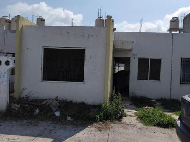 Casa EN VENTA FRACCIONAMIENTO BARLOVENTO, SALAMANCA