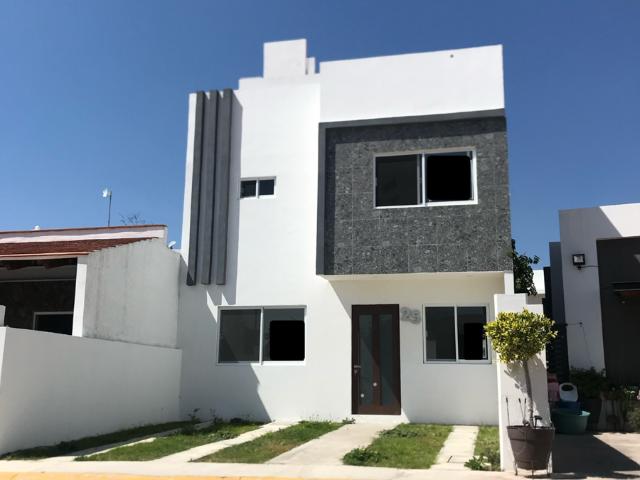 CASA EN VENTA EN SAN JUAN DEL RIO, QUERETARO