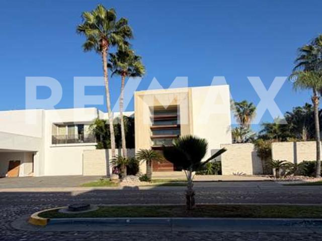 CASA EN VENTA FRACCIONAMIENTO EL CID