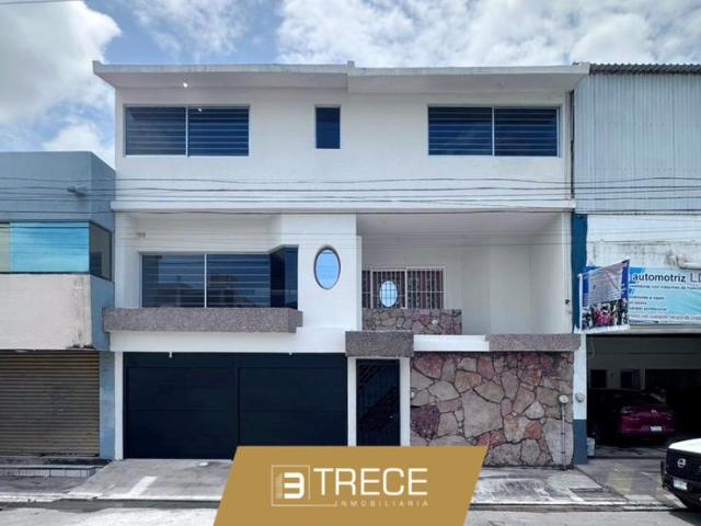 Casa en venta Fraccionamiento Floresta, Veracruz