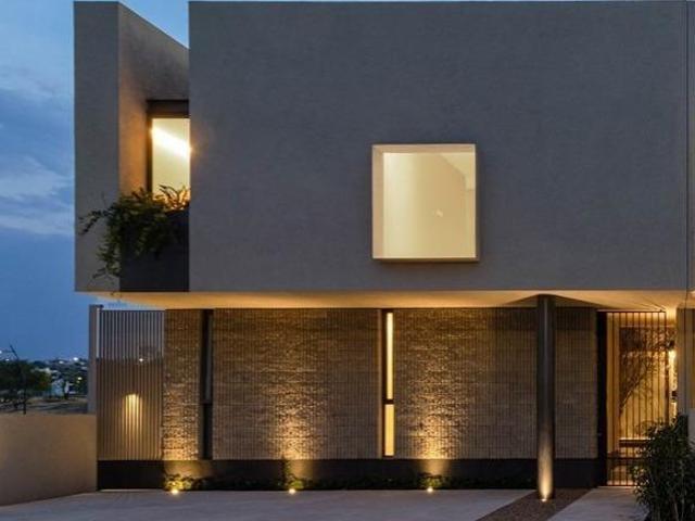 Casa En Venta En Lago De Juriquilla