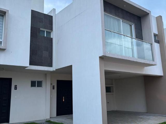 Casa en Venta Fraccionamiento Pesos Arboleda