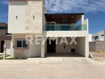CASA EN VENTA FRACCIONAMIENTO SANTA ROSA