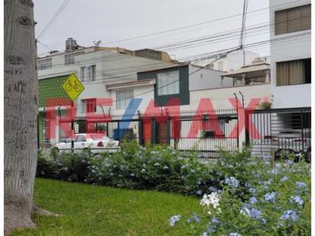 Casa En Venta Frente A Parque En Magdalena – 337 M² A Pasos De Javier Prado