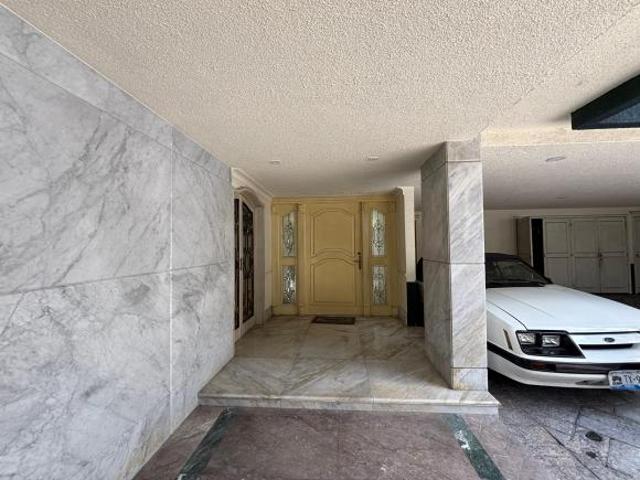 Casa en Venta Frente al Club de Golf Las Fuentes