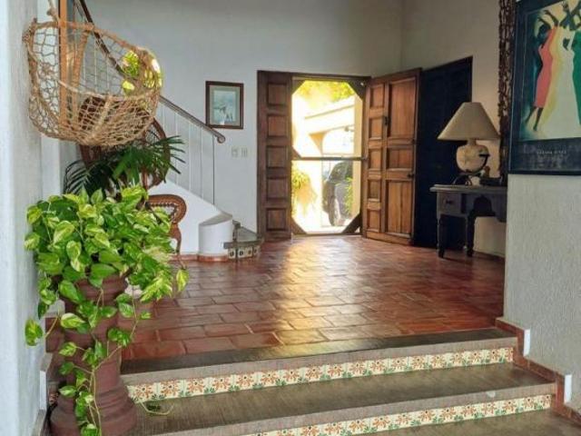 Casa en Venta Frente al Mar en Club Santiago Manzanillo Colima 6 Recámaras