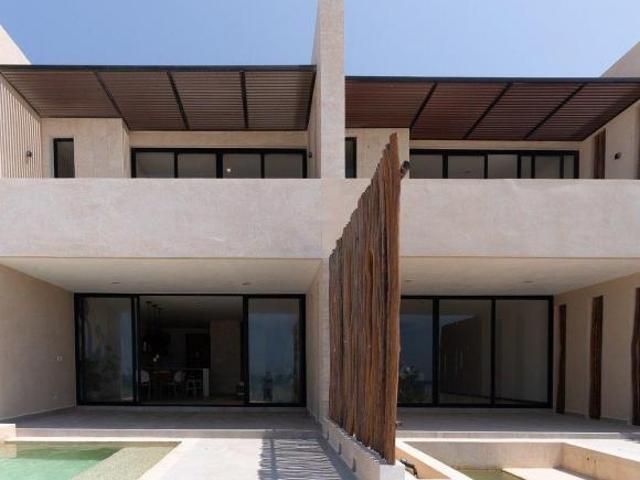 Casa en venta frente al mar en Telchac