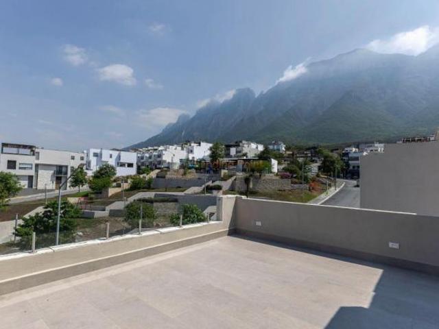 Casa en venta | Frente al parque | Roof Garden + Sótano | Cumbres Elite Premier Alpes | Monterrey