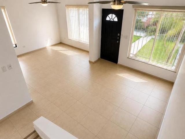 Casa en Venta Gran Santa Fe 3a Etapa | 3 Rec | Terreno Excedente | Recámara PB