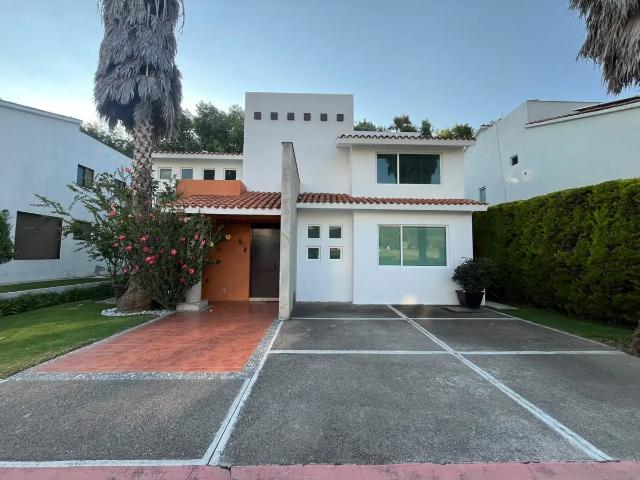 Casa en venta Hacienda Cantalagua 400m2