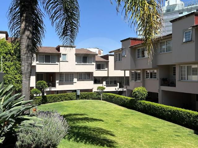 Casa en Venta, Hacienda de las Palmas, Huixquilucan