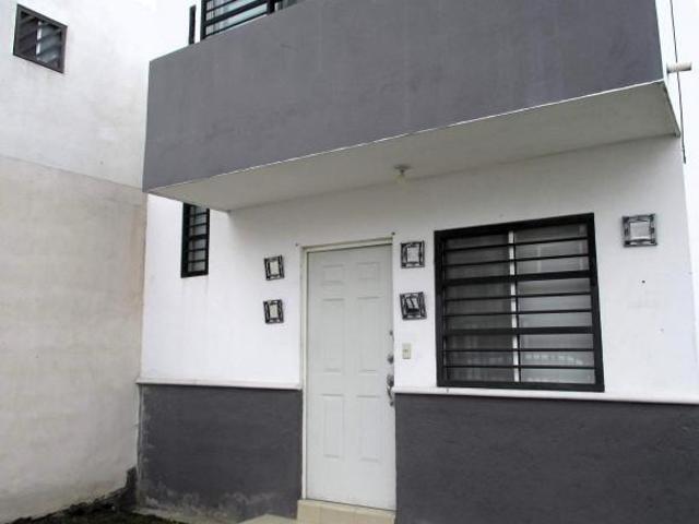 Casa en Venta Hacienda del Carmen, Apodaca