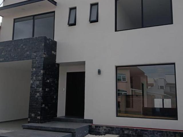 CASA EN VENTA HACIENDA SAN JOSE