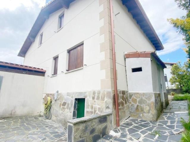 Casa en venta Hazas de Cesto