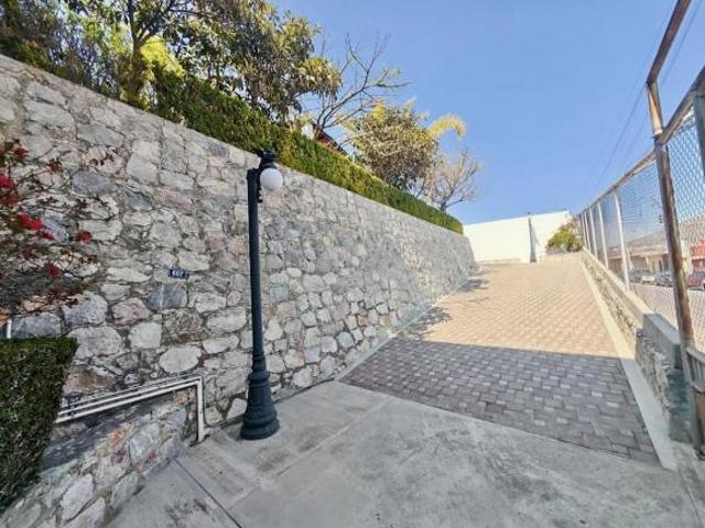 CASA EN VENTA IDEAL PARA AIRBNB, HOTEL BOUTIQUE O DE FINE DE SEMANA CON 1,160 M TECAMACHALCO PUE