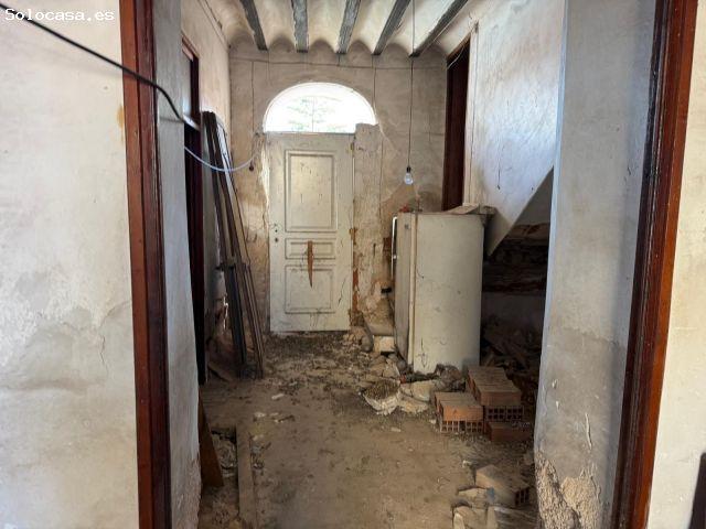 Casa en venta – Ideal para reformar o construir dos dúplex o tríplex