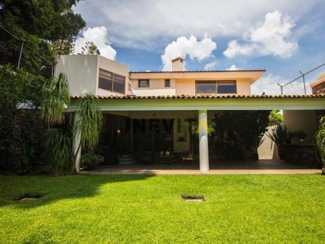 Casa en venta, Jacarandas, Zapopan