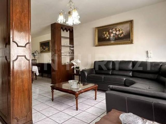 CASA EN VENTA JARDIN BALBUENA AV. DEL TALLER VENUSTIANO CARRANZA