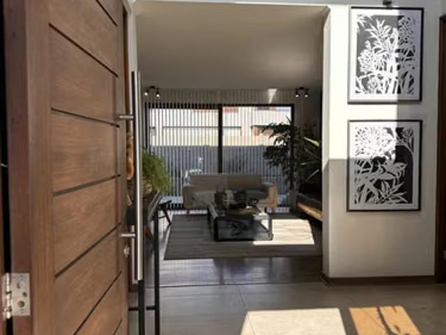 Casa en venta jardín del este en cond. De 5 dorm. En Chillán | 5 dormitorios por 12000.00 en Chillán