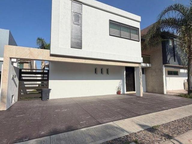 Casa en Venta Jardin Real
