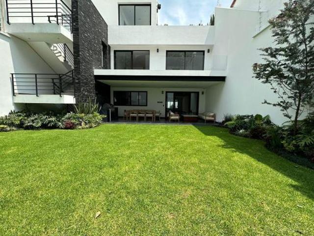 Casa en Venta, Jardines en la Montaña