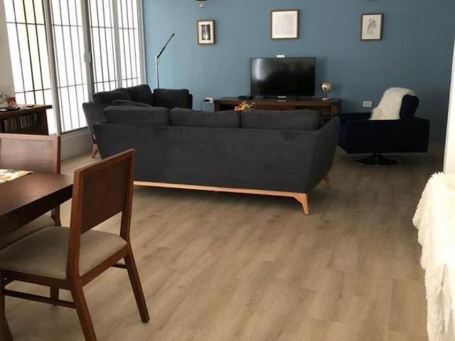 CASA EN VENTA JOSE COLOMO AMPLIOS ESPACIOS