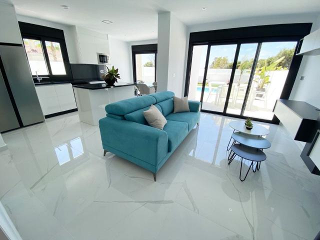 Casa en venta La Marina, España