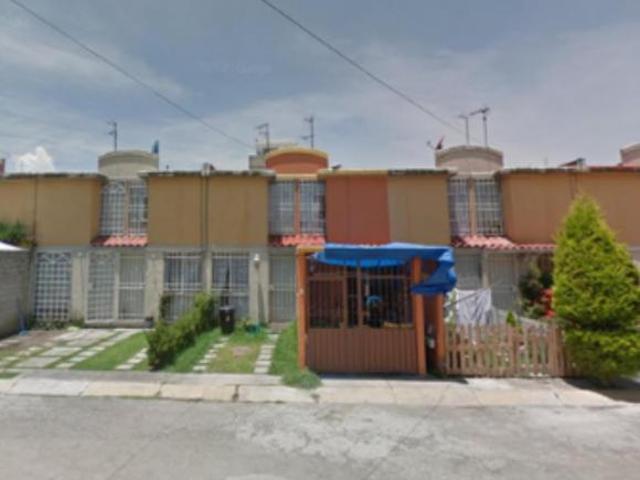 Casa en venta la Alcaldía Cuautitlán Izcalli en la Col. San Mateo Ixtacalco en la Calle Obreros 100