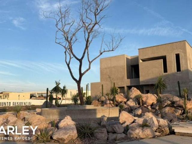 CASA EN VENTA LA CALMA EN MARINA MAZATLAN