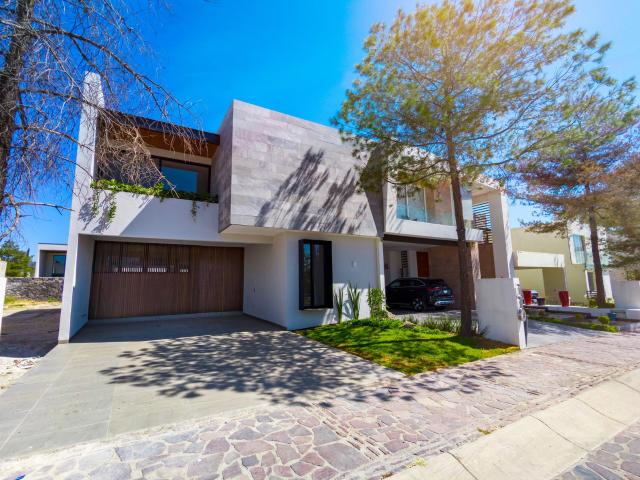Casa en Venta La Campi?a Le?n, Gto