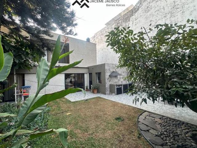 Casa en Venta La Estancia Eucalipto Vallarta 2 cuadras de PLAZA GALERIAS