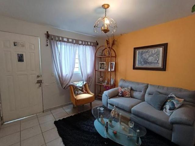 Casa en venta La Estancia parque Metropolitano