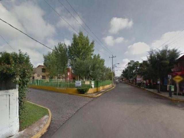 Casa en venta La Palma 20 A, Barrio Norte, Atizapán EDOMEX. Recuperación Bancaria