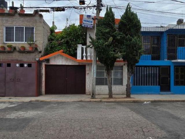 CASA EN VENTA LAGO ZIRAGUEN POLÍGONO 2 MUNICIPIO DE ECATEPEC DE MORELOS