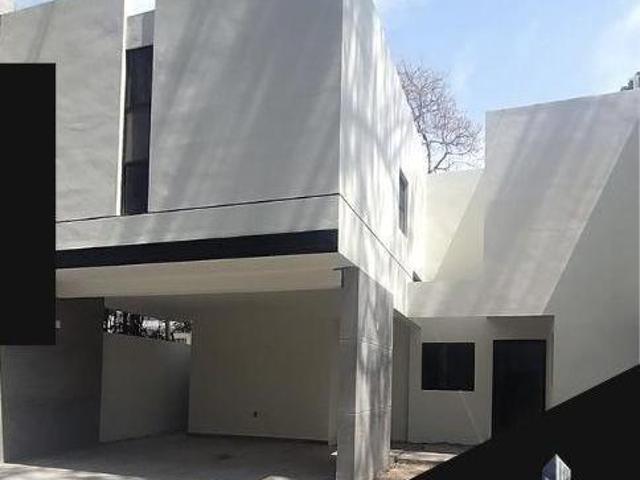 CASA EN VENTA LAGUNA DE LA PUERTA