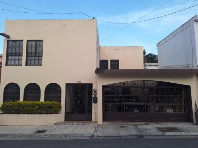 Casa en Venta, Las Torres, Zona Sur, Mty