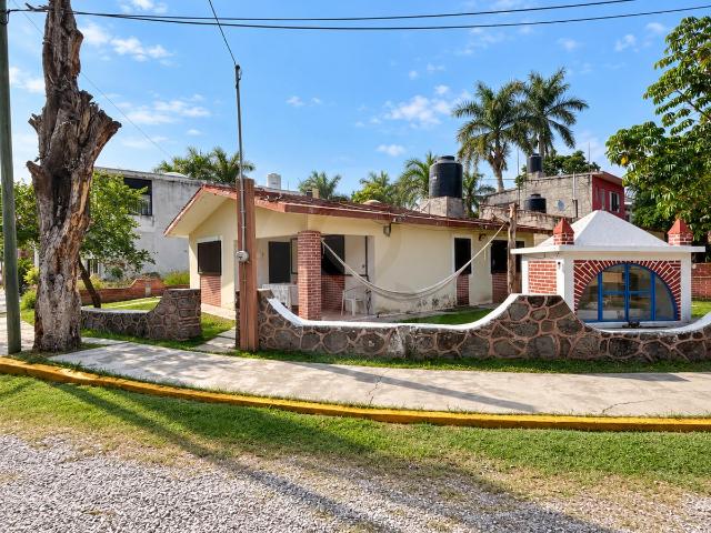CASA EN VENTA: LAS ESTACAS MOR