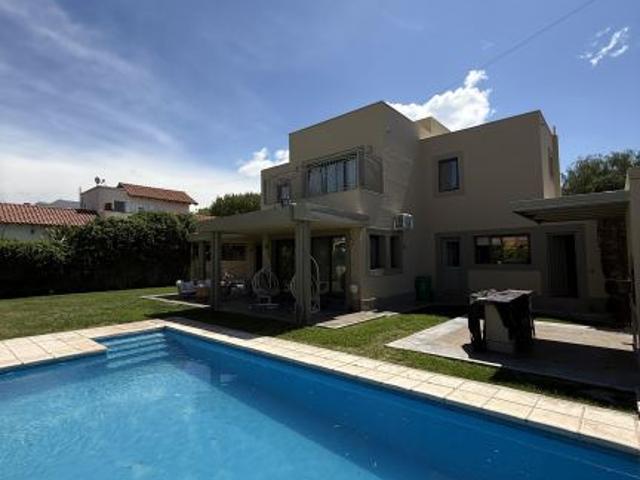 Casa en Venta Las Heras Mendoza