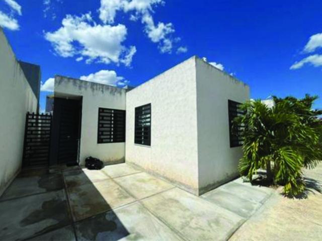 CASA EN VENTA LAS PALMAS KANASIN