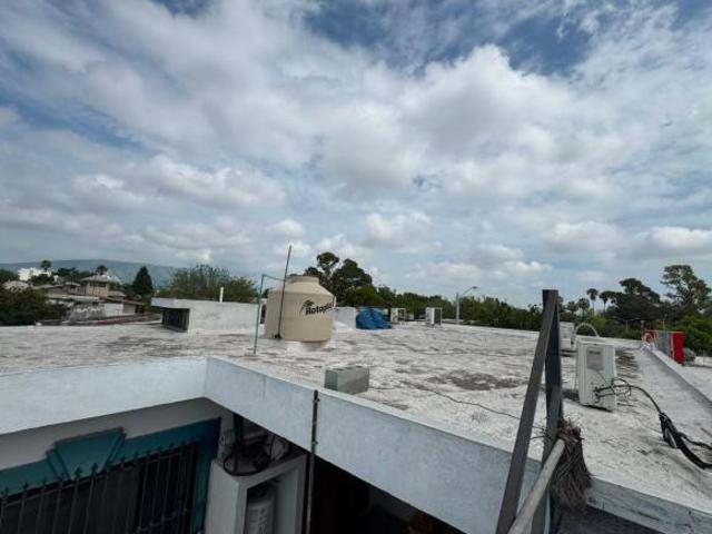 CASA EN VENTA LAS PUENTES 5to SECTOR