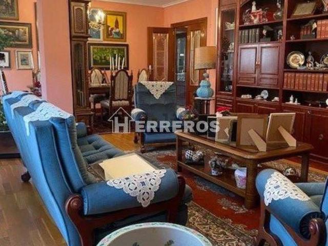 Casa en venta Lardero